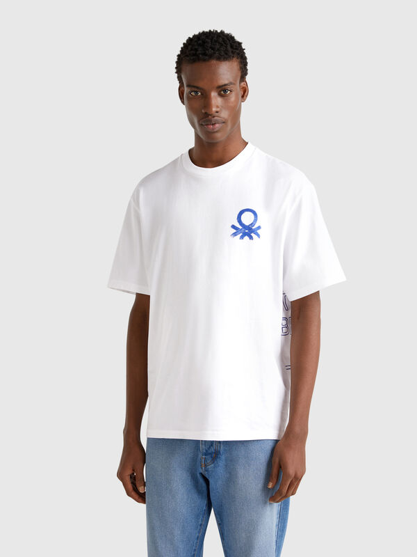 T-shirt com estampa frontal e traseira Homem