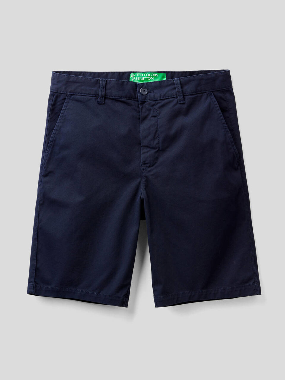 Bermudas chino em algodão stretch image number 1