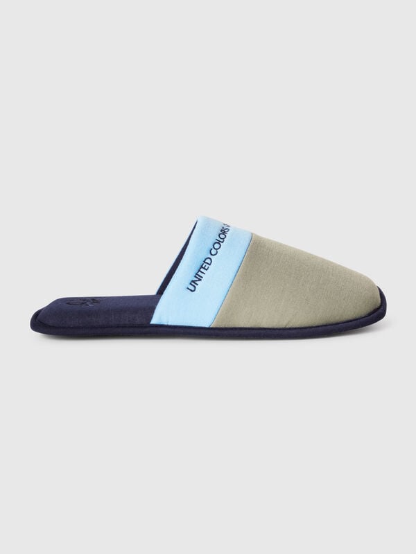 Pantufas com logótipo