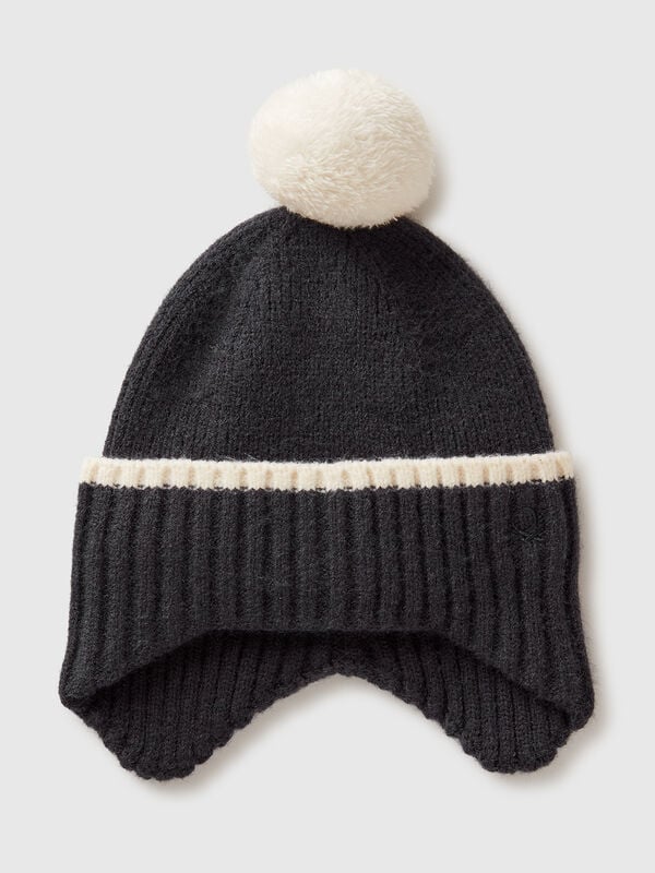 Gorro com protetor de orelhas e pompom Menino