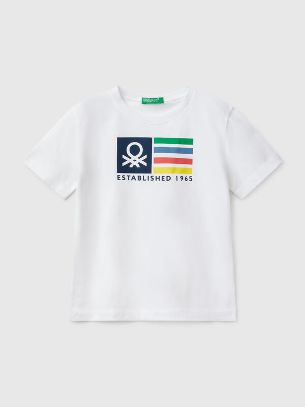 T-shirt com estampa logótipo Menino