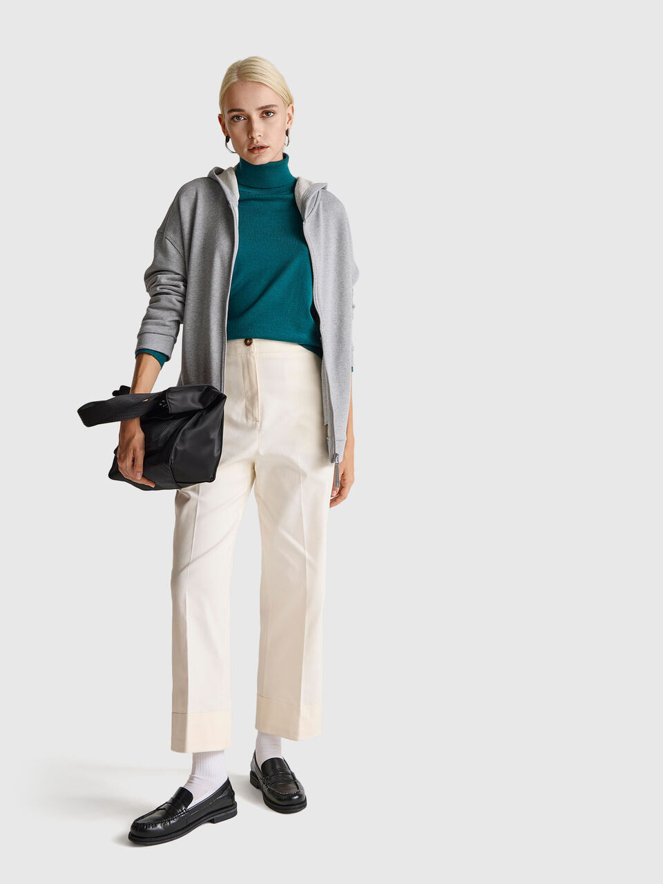 TURTLE NECK SWEATER Mulher image number null