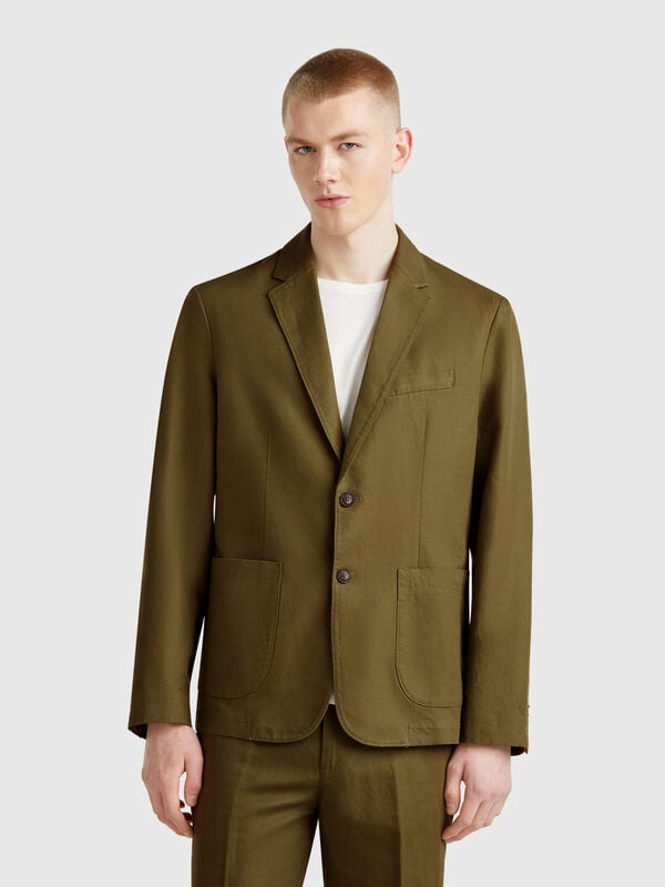Blazer slim fit em mistura de viscose elástica. Homem