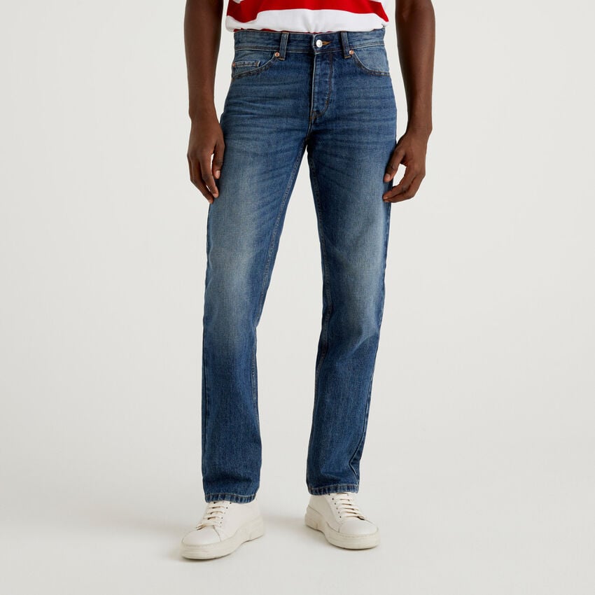 Jeans straight leg 100% algodão
