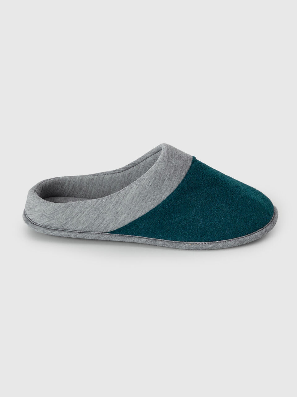 SLIPPERS image number 1