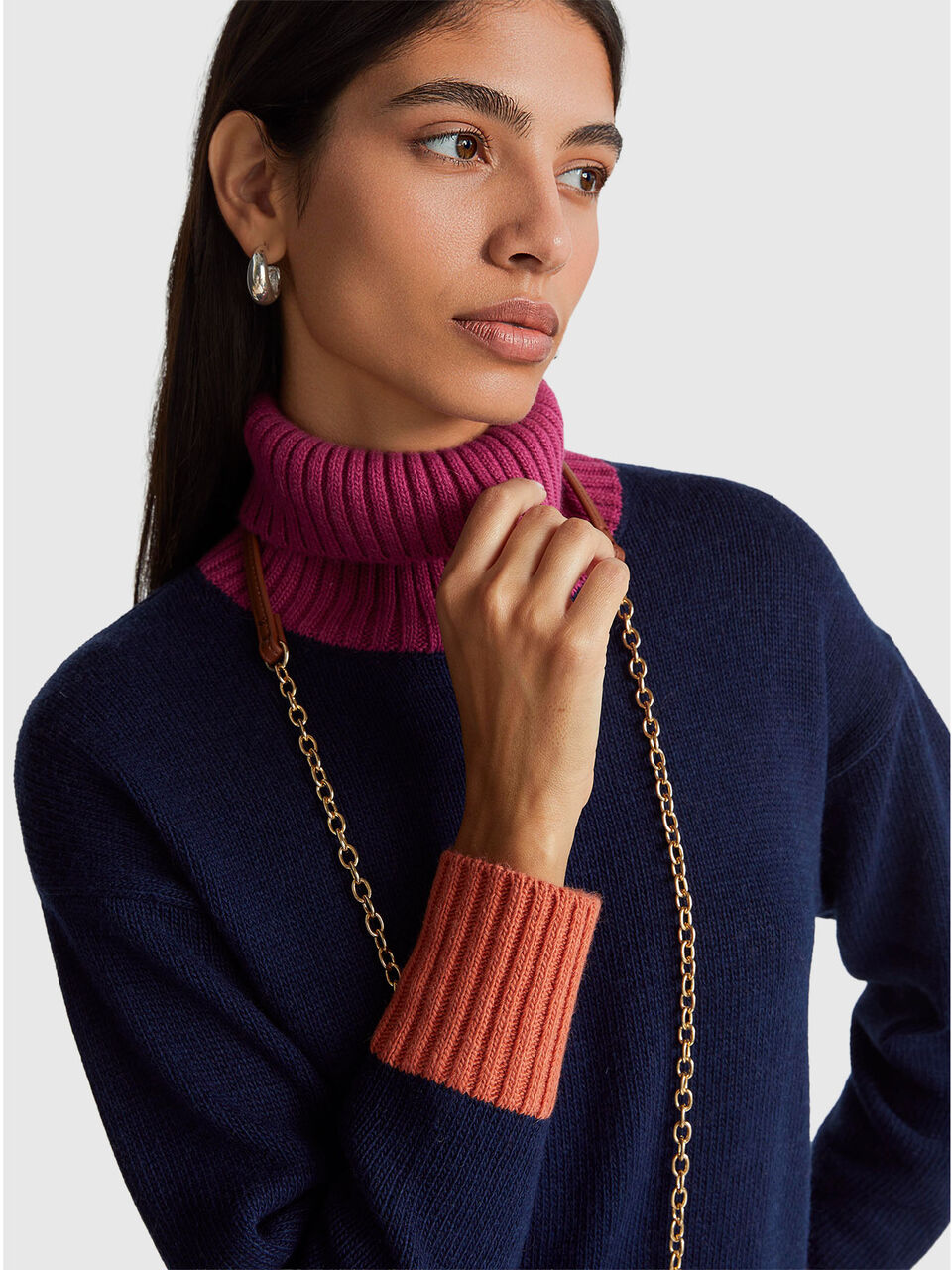 TURTLE NECK SWEATER Mulher image number null
