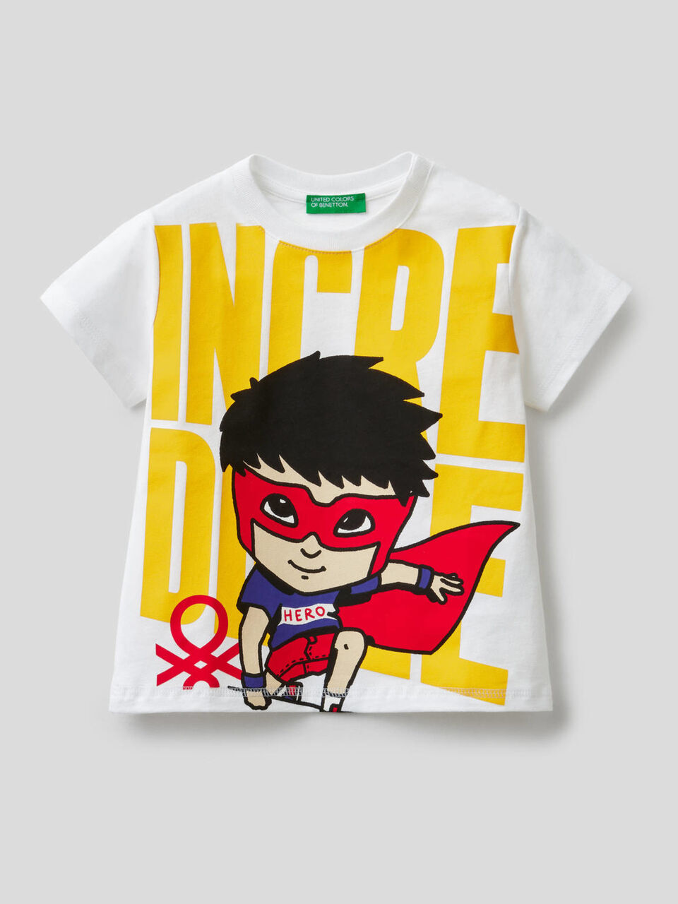 T-shirt 100% algodão com estampa super-heróis image number 1