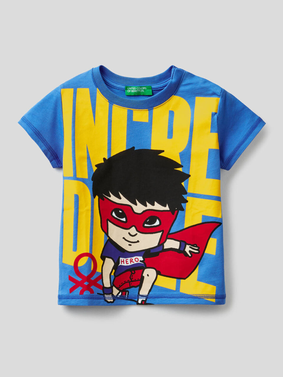 T-shirt 100% algodão com estampa super-heróis image number 1