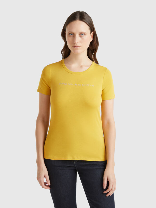 T-shirt 100% algodão com estampa logótipo glitter Mulher