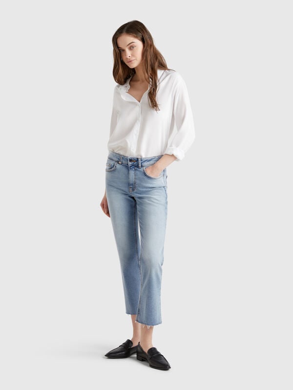 Jeans cropped em algodão  Mulher