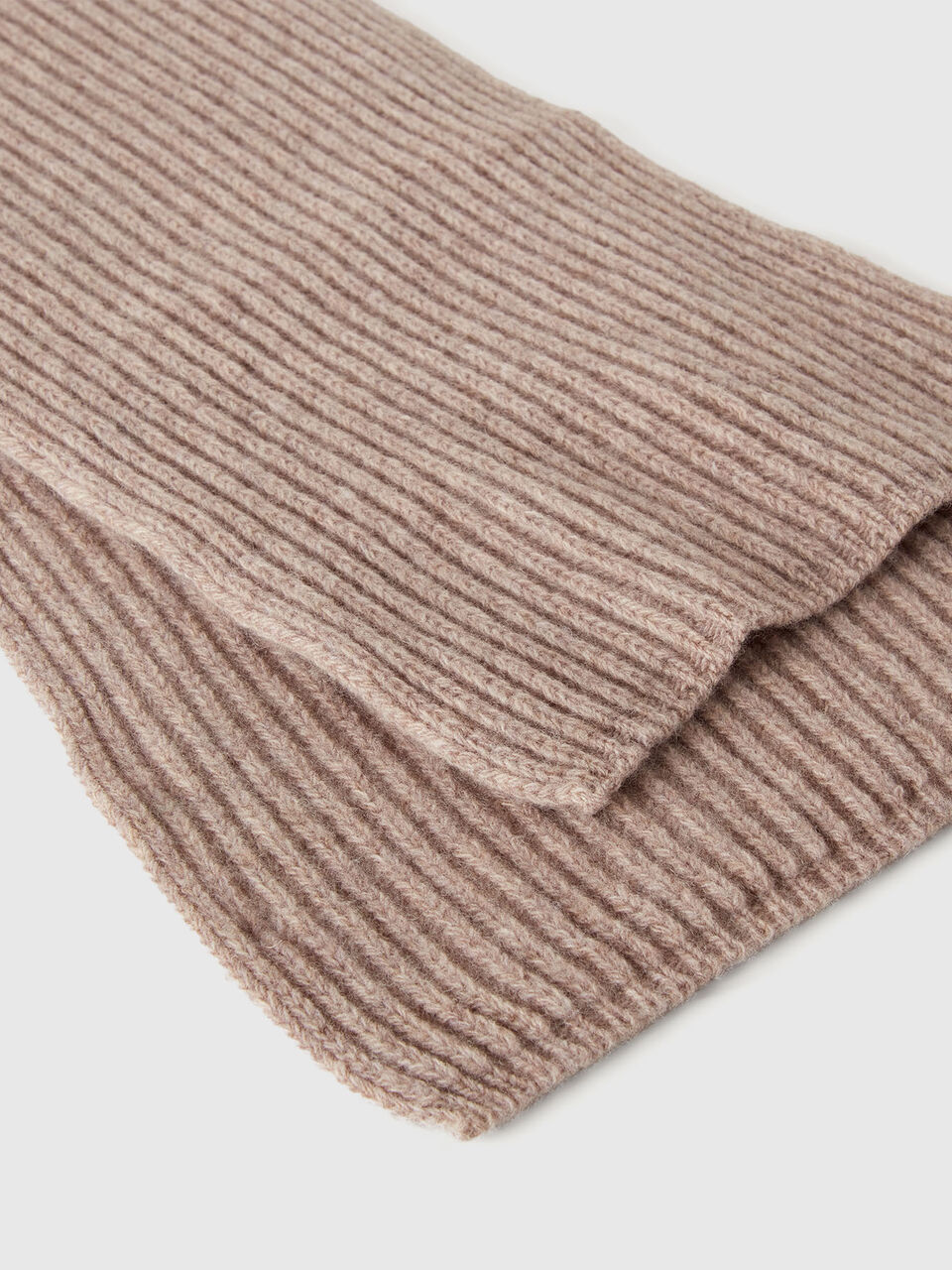 SCARF Homem image number null