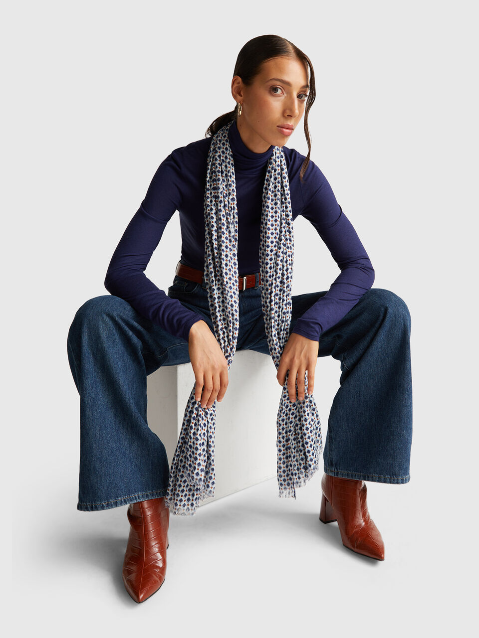 SCARF Mulher image number null