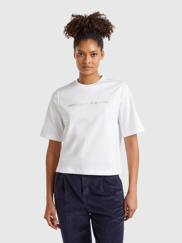 T-shirt com estampa logótipo Mulher