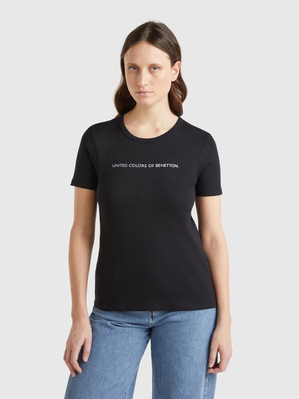 T-shirt 100% algodão com estampa logótipo glitter Mulher
