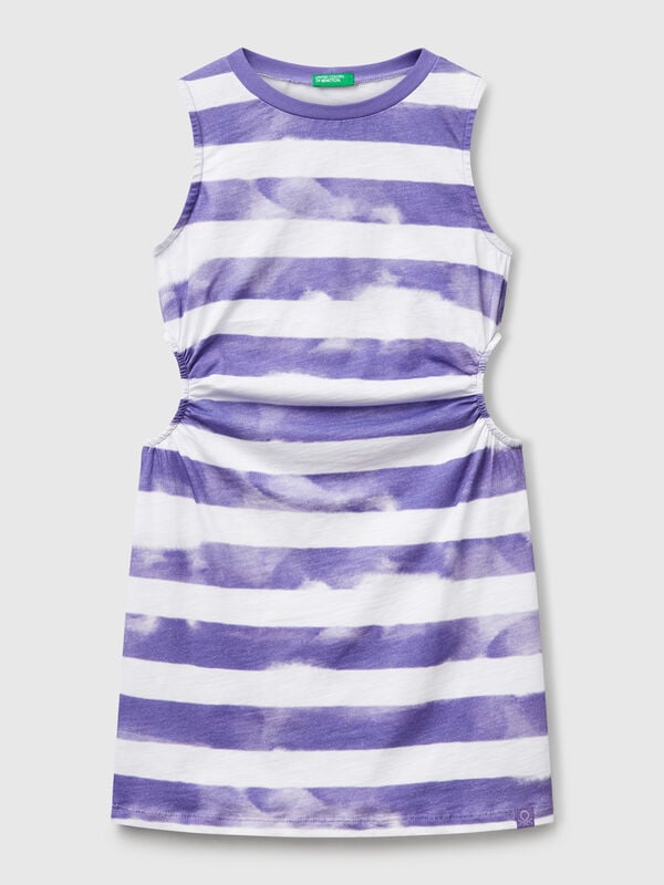 Vestido às riscas com abertura Menina