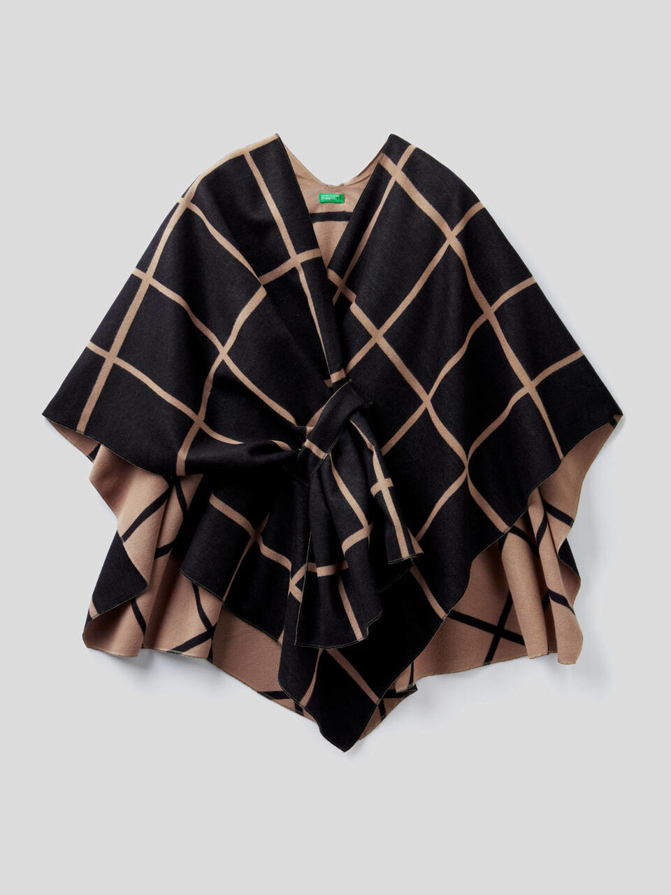 Poncho em viscose mista image number 1