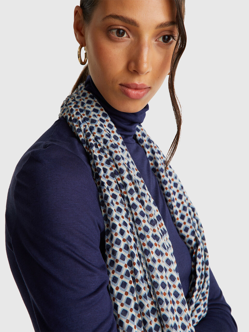 SCARF Mulher image number null