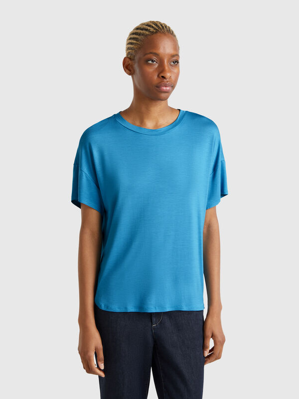 T-shirt slim fit em viscose stretch Mulher