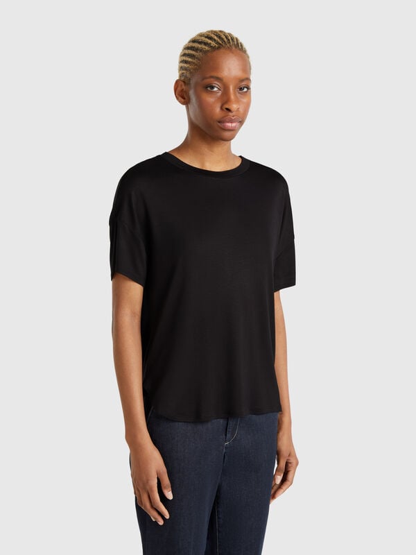 T-shirt slim fit em viscose stretch Mulher