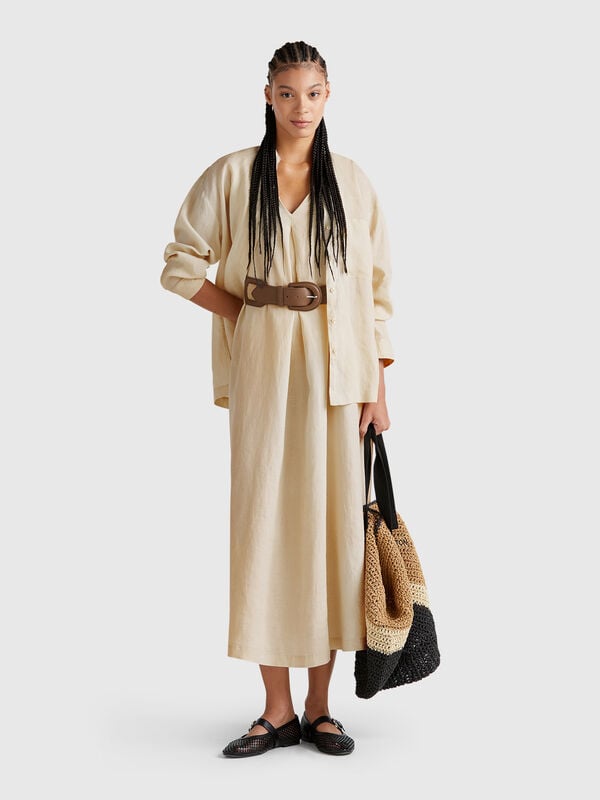 Vestido sem mangas em linho puro Mulher