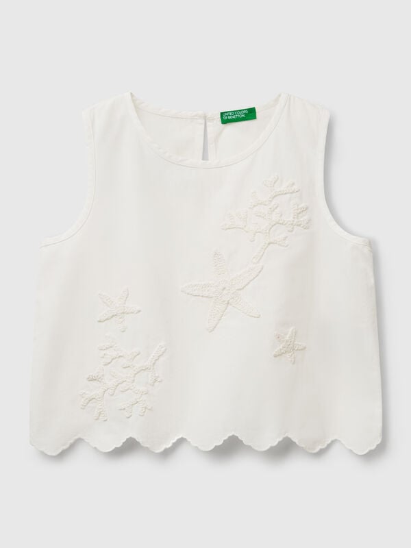 Top com patch crochê Menina