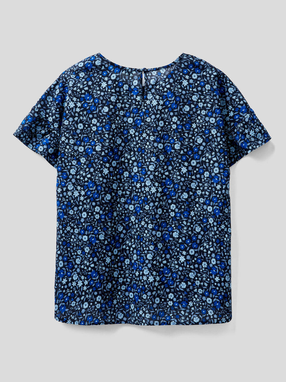 Blusa com mangas folho image number 2