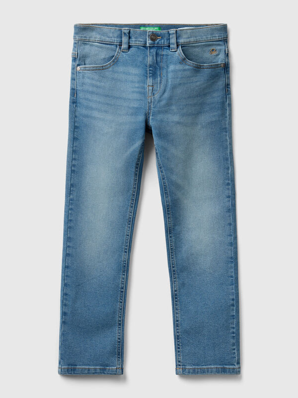 Jeans cinco bolsos Menino