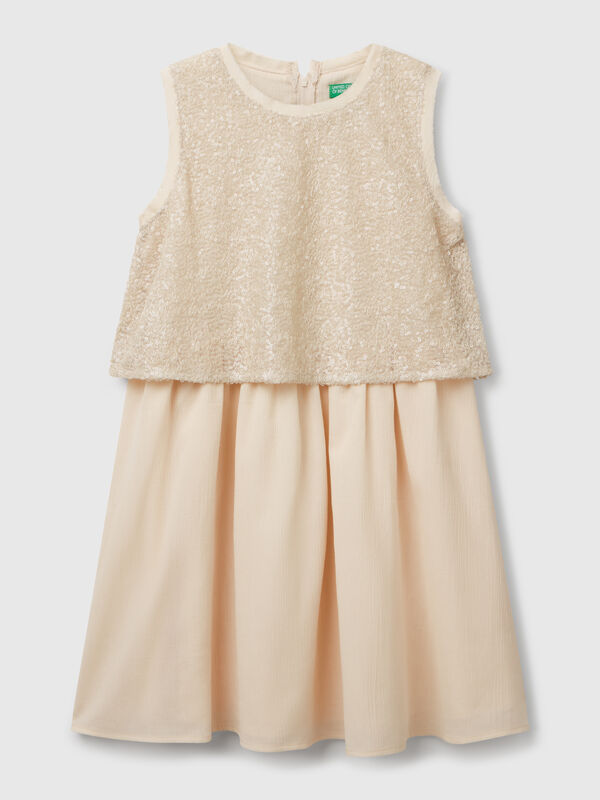 Vestido com lantejoulas Menina