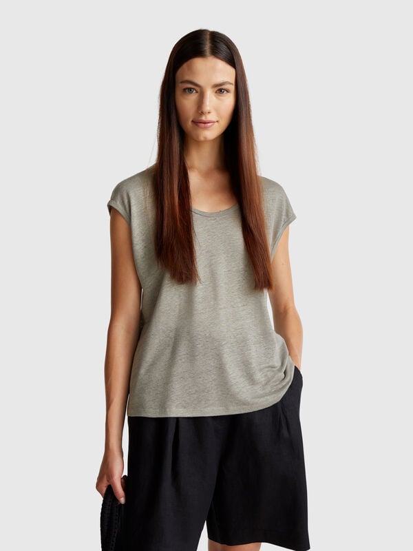 T-shirt decote amplo em linho puro Mulher