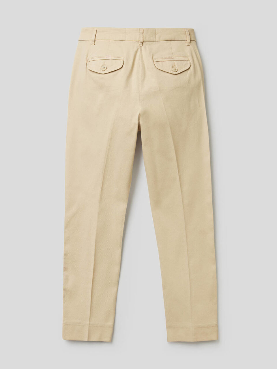 Chinos cropped em algodão stretch image number 2