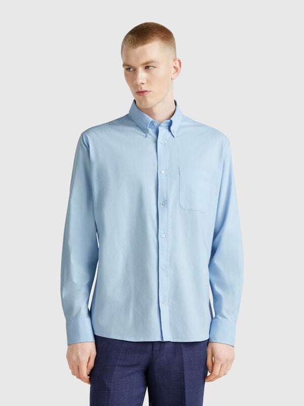 Camisa regular fit button-down Homem