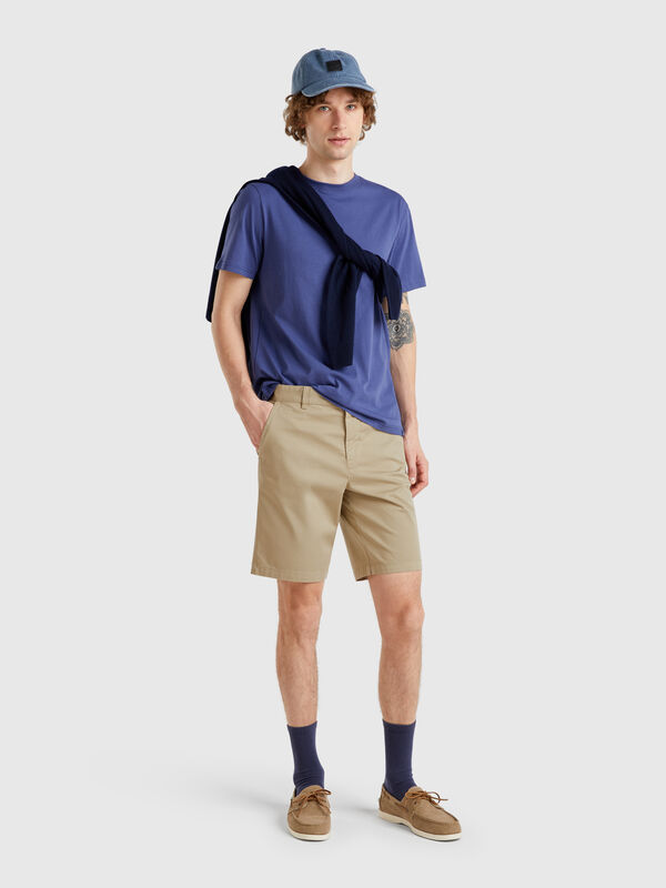 Bermudas chino em algodão stretch Homem