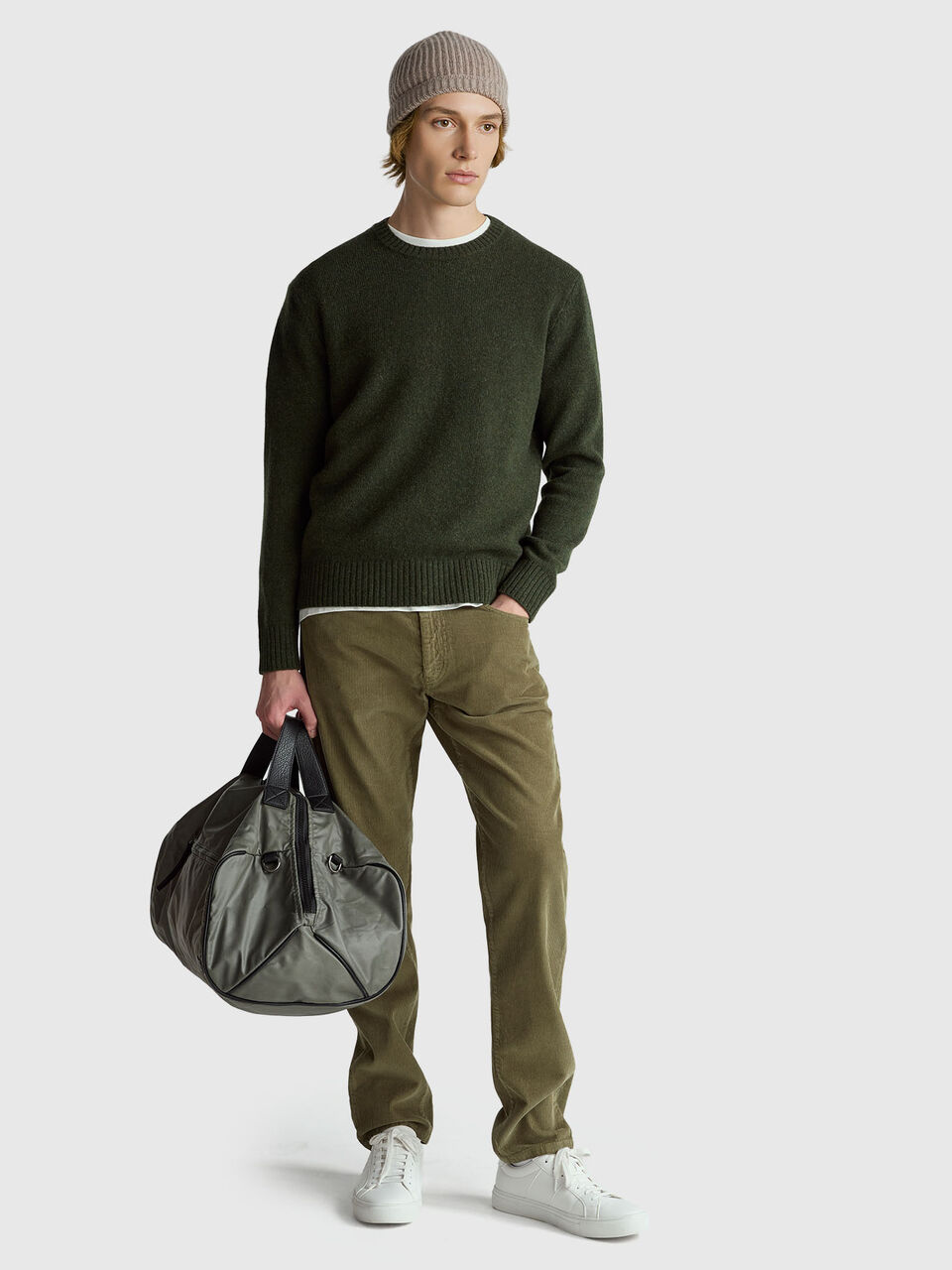 TROUSERS Homem image number null