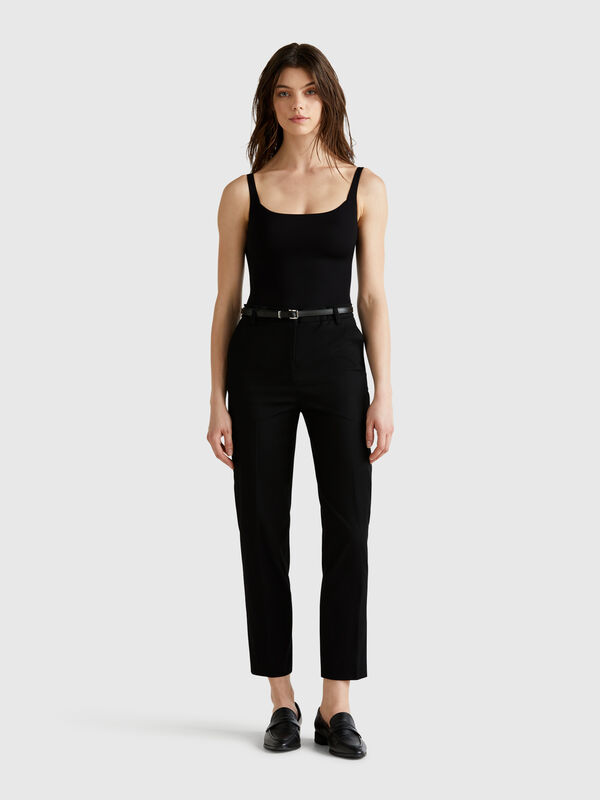 Chinos em algodão stretch Mulher