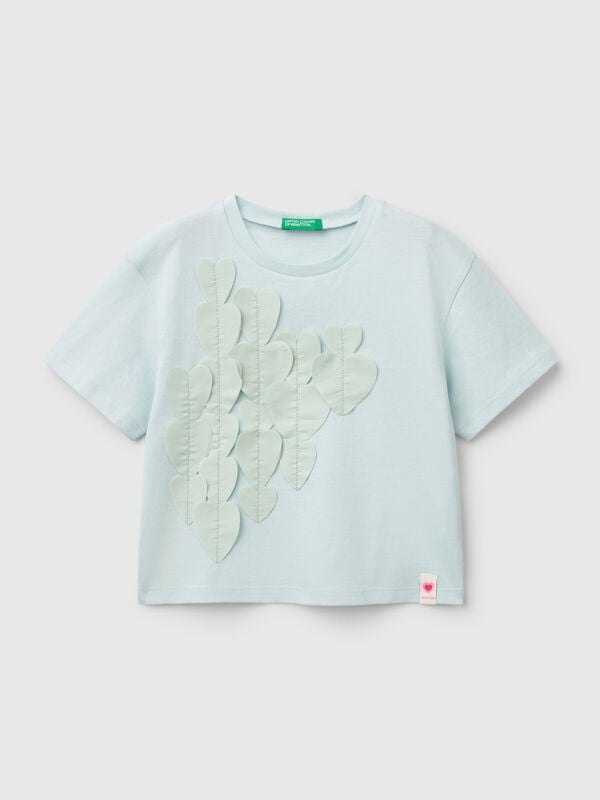 T-shirt com aplicações  Menina