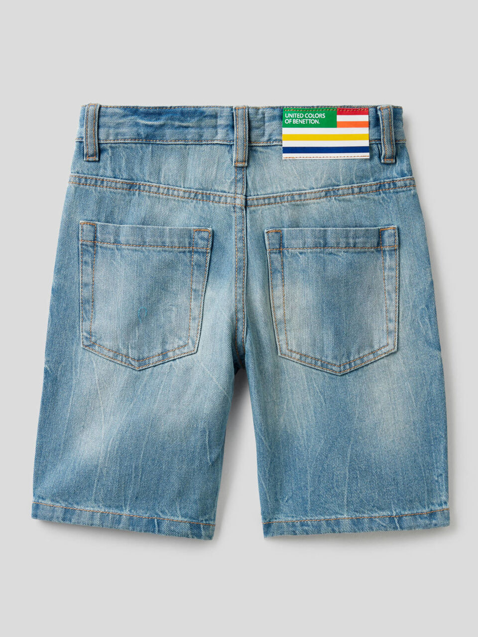 Bermudas em jeans 100% algodão image number 2