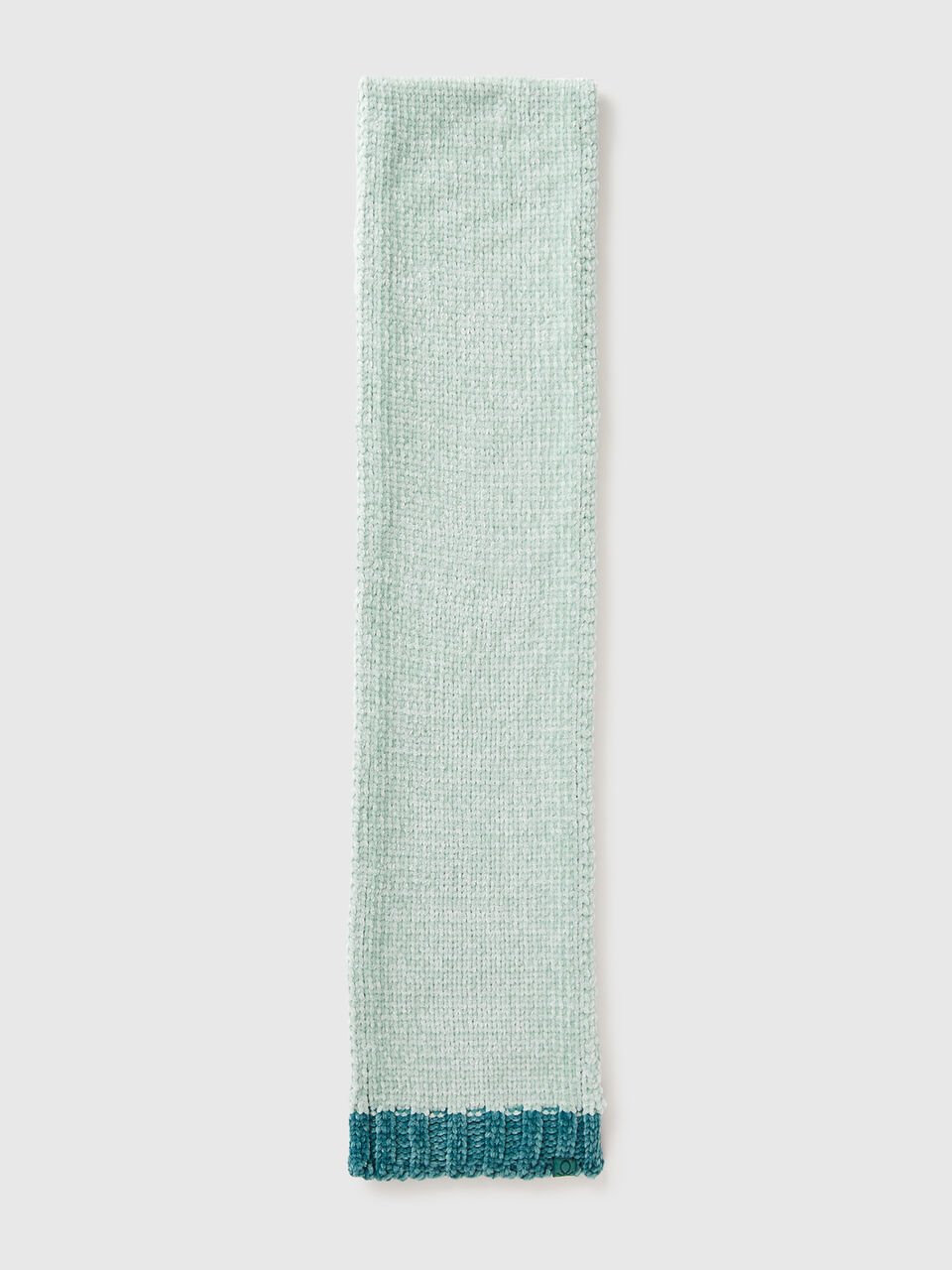 SCARF Menino image number null