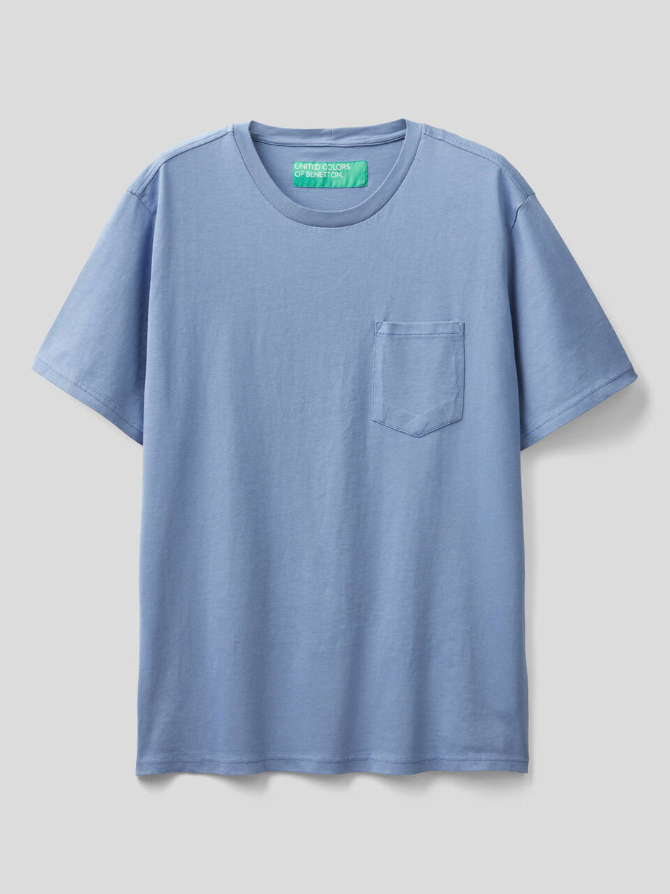 T-shirt 100% algodão com bolso image number 1