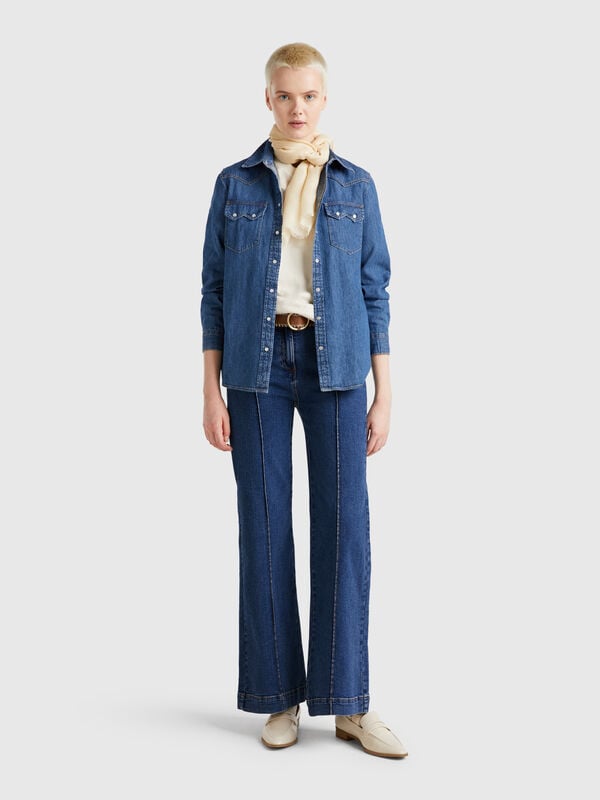 Jeans flare fit de cintura subida Mulher