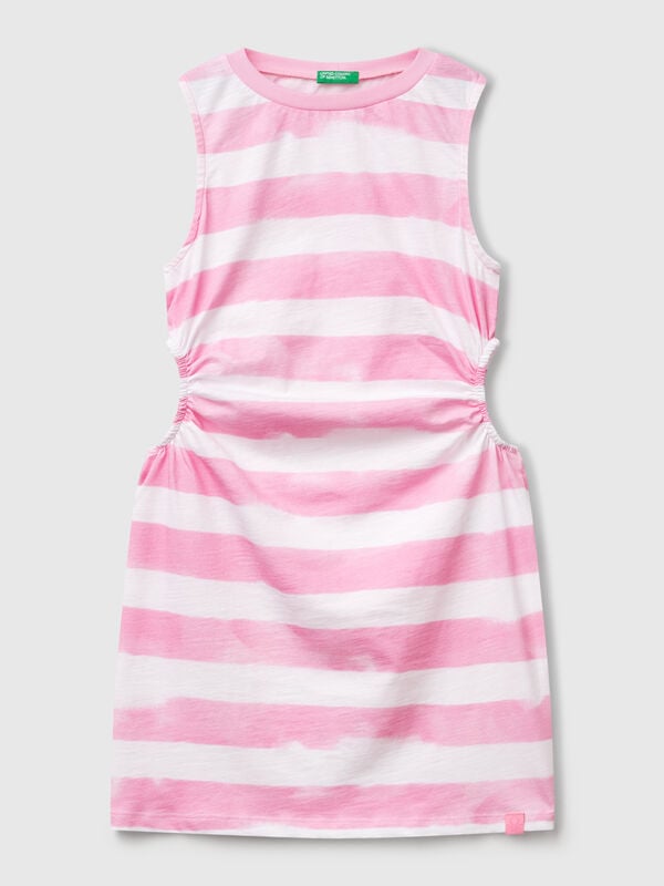 Vestido às riscas com abertura Menina