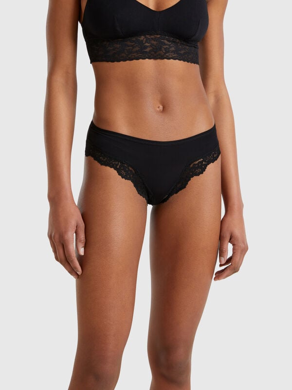 Slip de lateral alta com insertos em renda Mulher