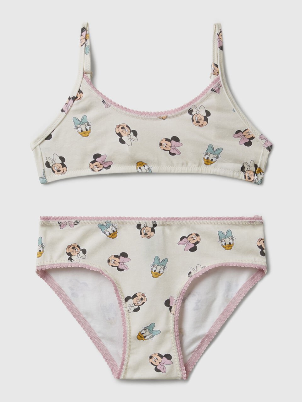 BIKINI Menina image number 1