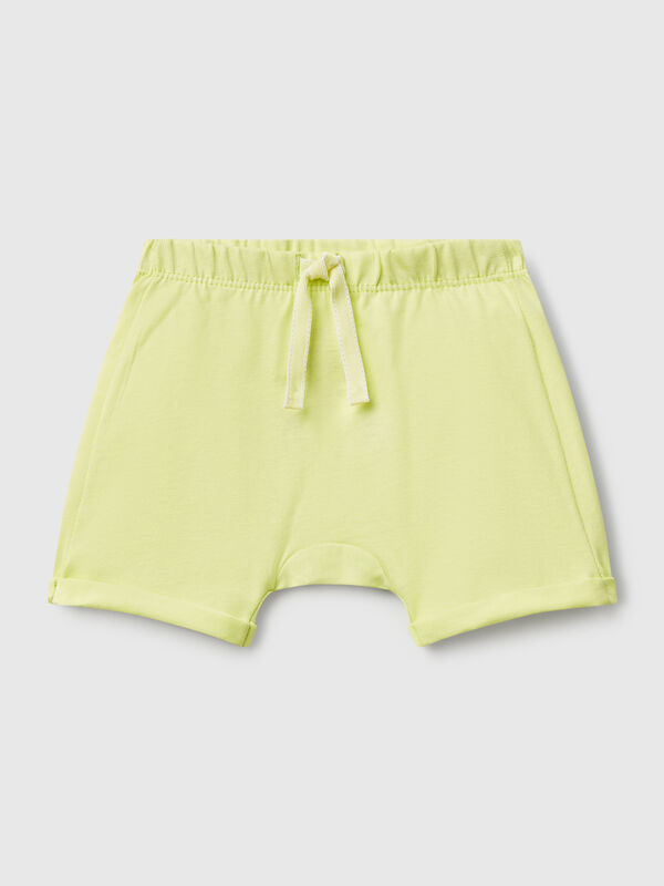Shorts com patch atrás Recém-nascido