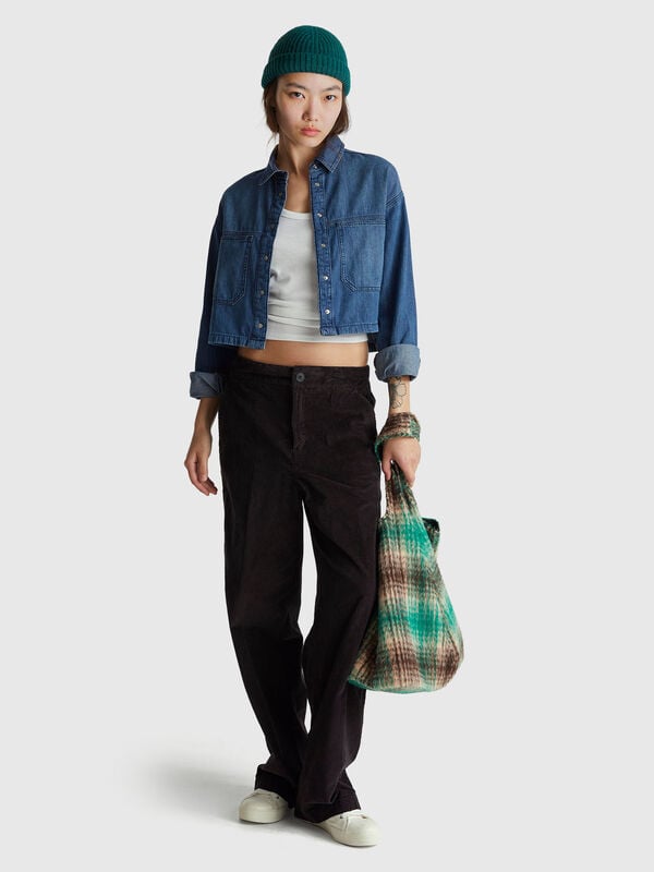 Calças amplas de veludo Calças amplas de veludo Mulher