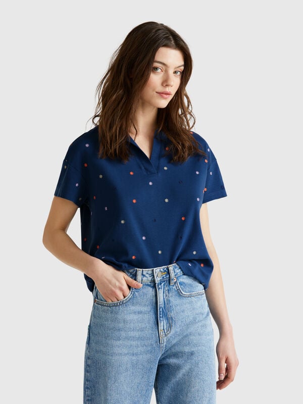 Polo com bordado flores Mulher