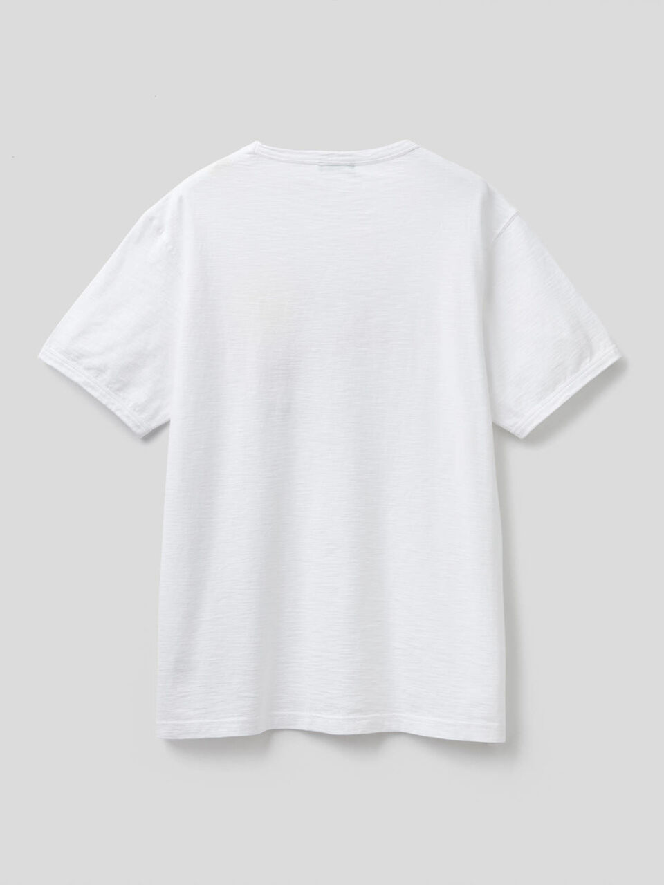 T-shirt em algodão puro com estampa image number 2