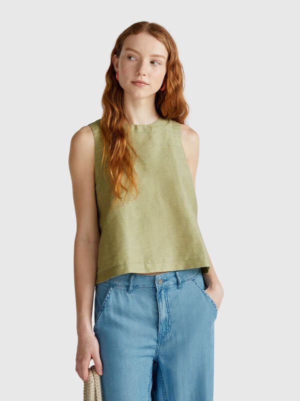Blusa às riscas em mistura de linho Mulher
