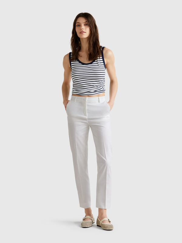 Chinos em algodão stretch Mulher