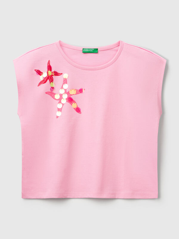 T-shirt com estampa e lantejoulas Menina
