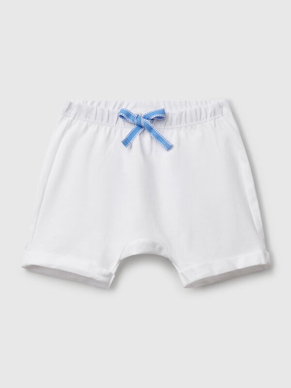 Shorts com patch atrás Recém-nascido